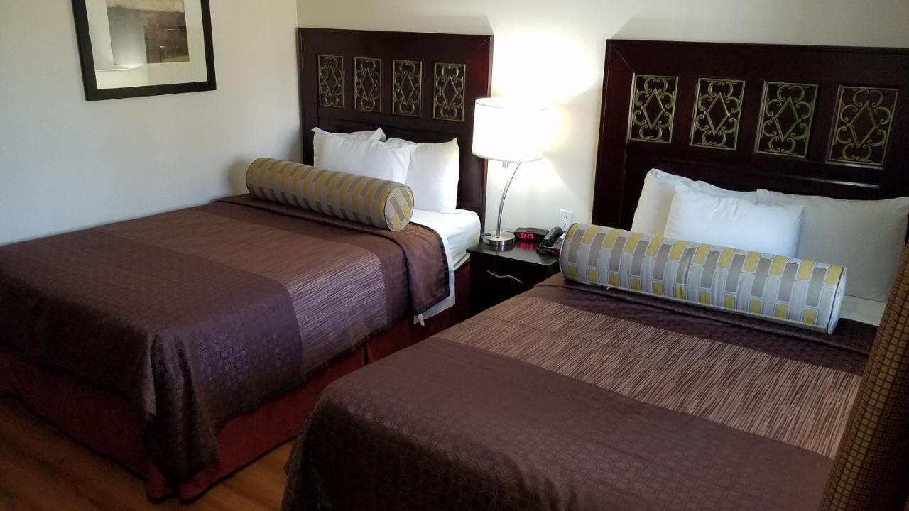 Americas Best Value Inn & Suites Escondido Luaran gambar