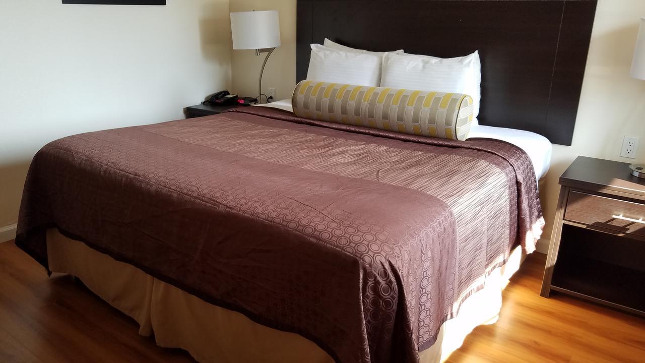 Americas Best Value Inn & Suites Escondido Luaran gambar